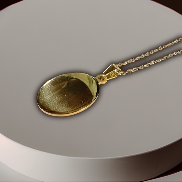 NEW Antique Vintage Yellow Gold-Plated Stainless Steel Savior Medallion Necklace - Picture 12 of 15